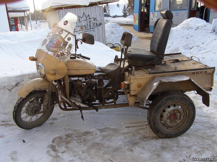 Как сделать, переделать из мотоцикла Урала грузовой трицикл своими руками